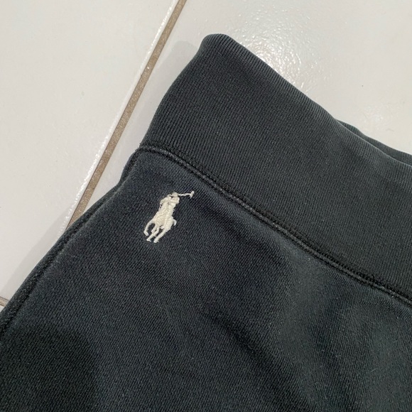 Women’s Ralph Lauren Sport (sweatshirt fabric) pants - Picture 2 of 4